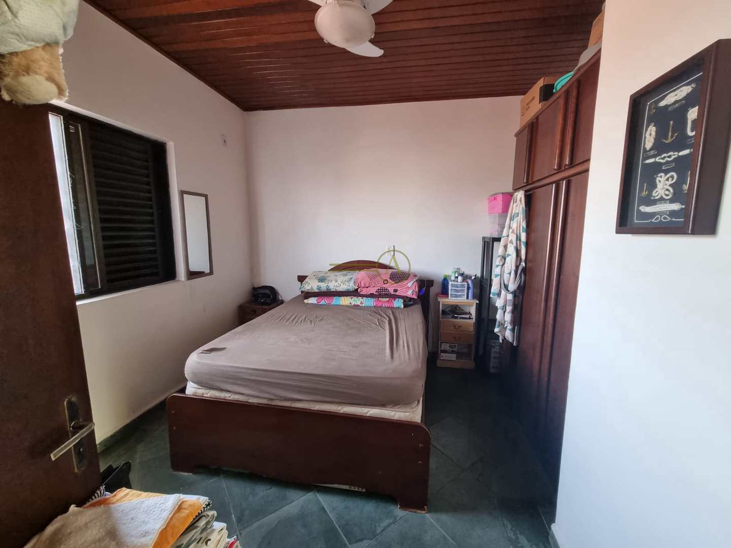 Casa à venda com 6 quartos, 235m² - Foto 16