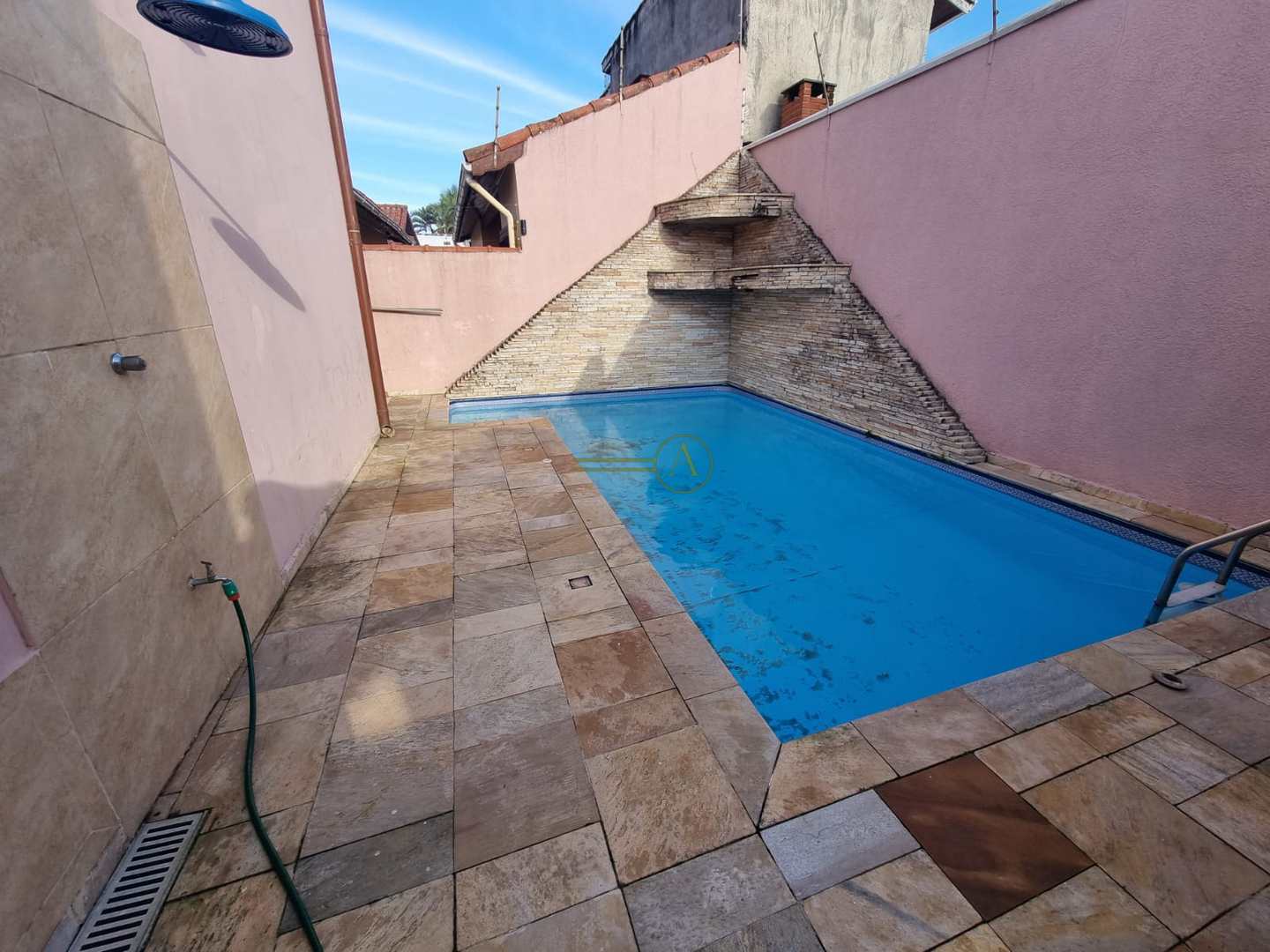 Casa à venda com 6 quartos, 235m² - Foto 29