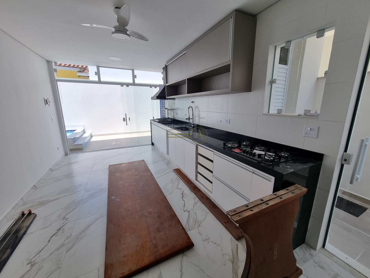 Casa à venda com 3 quartos, 150m² - Foto 6