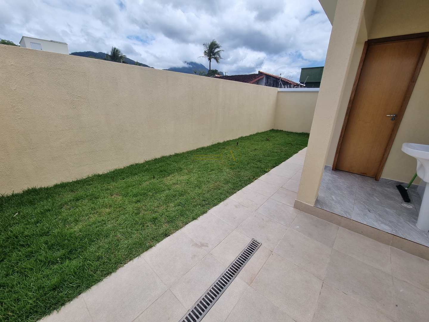 Casa à venda com 3 quartos, 78m² - Foto 14