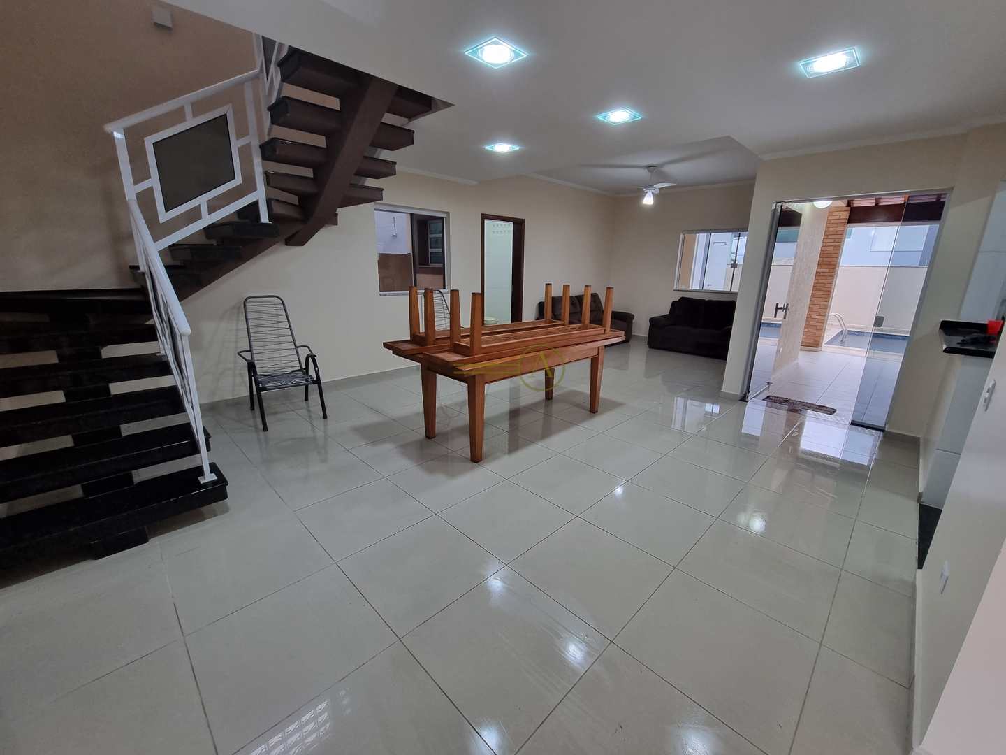 Sobrado à venda com 4 quartos, 260m² - Foto 6