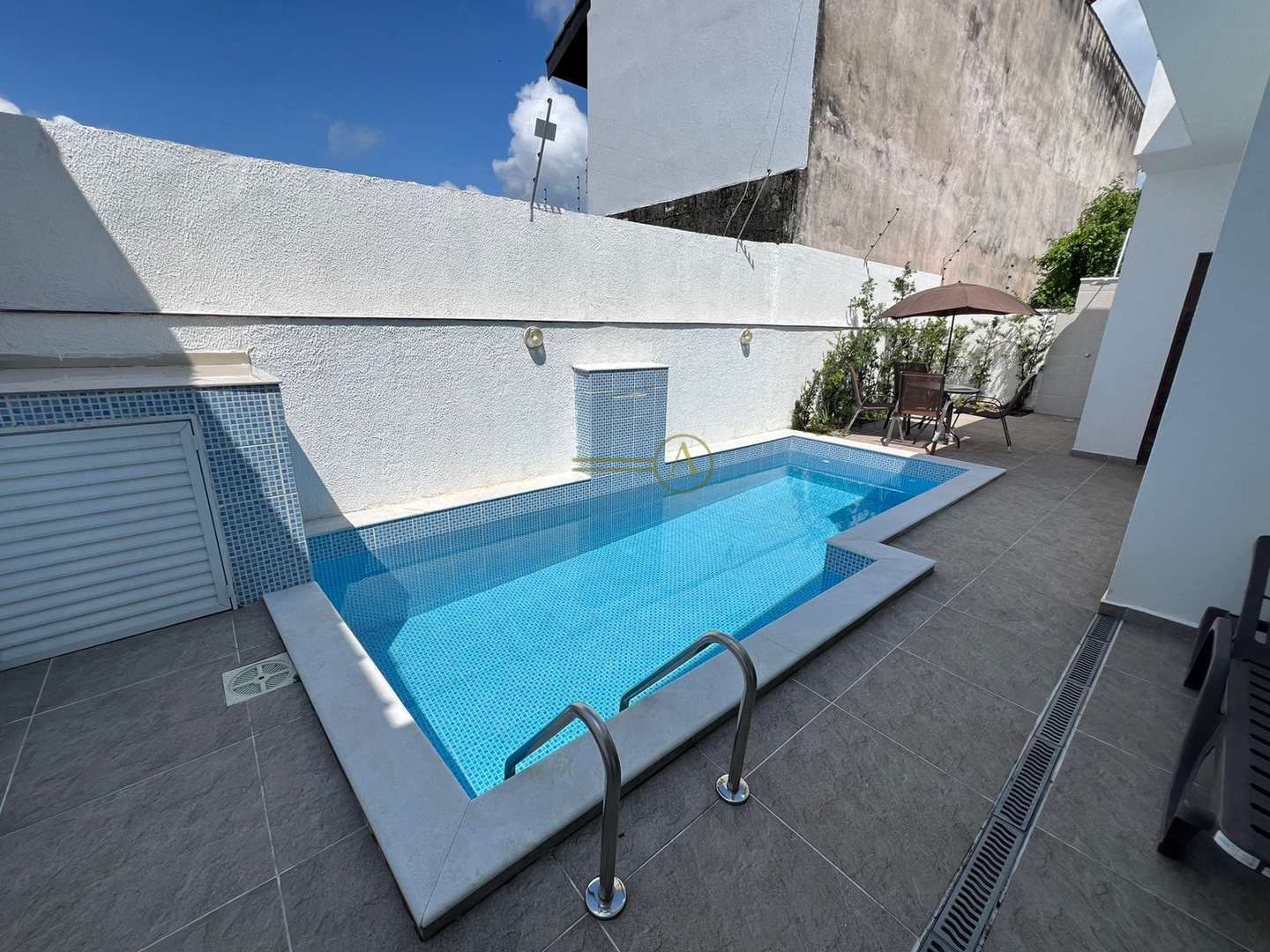 Casa à venda com 3 quartos, 129m² - Foto 16