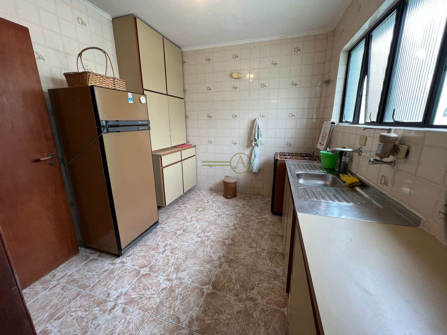 Apartamento à venda com 3 quartos, 210m² - Foto 6