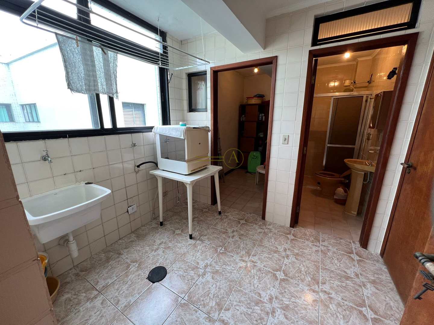 Apartamento à venda com 3 quartos, 210m² - Foto 13