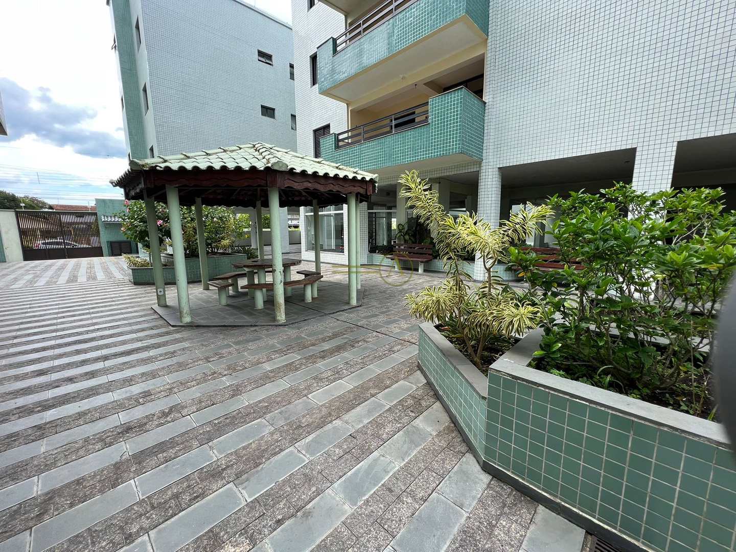 Apartamento à venda com 3 quartos, 210m² - Foto 19