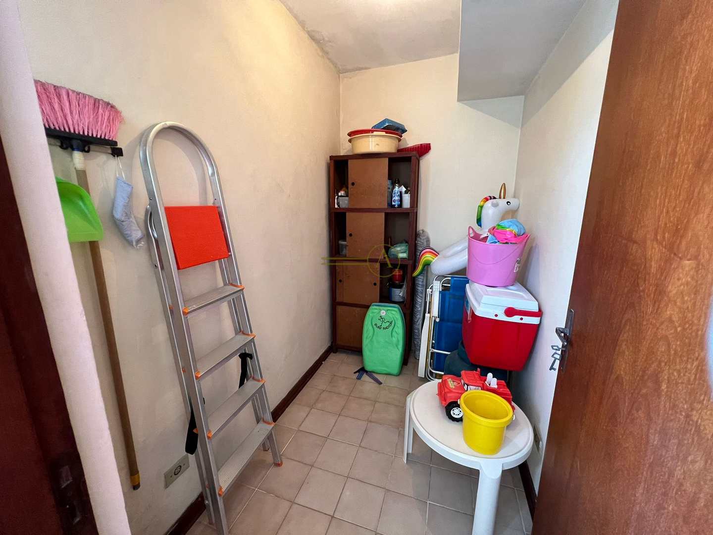 Apartamento à venda com 3 quartos, 210m² - Foto 14