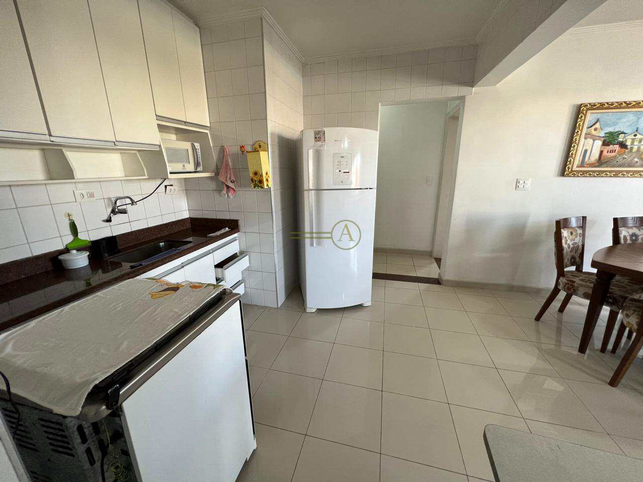 Apartamento à venda com 3 quartos, 121m² - Foto 5