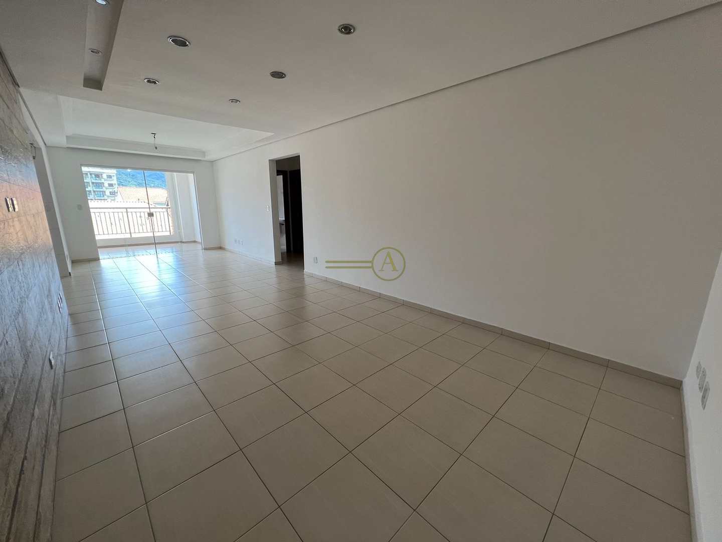 Apartamento à venda com 3 quartos, 126m² - Foto 13