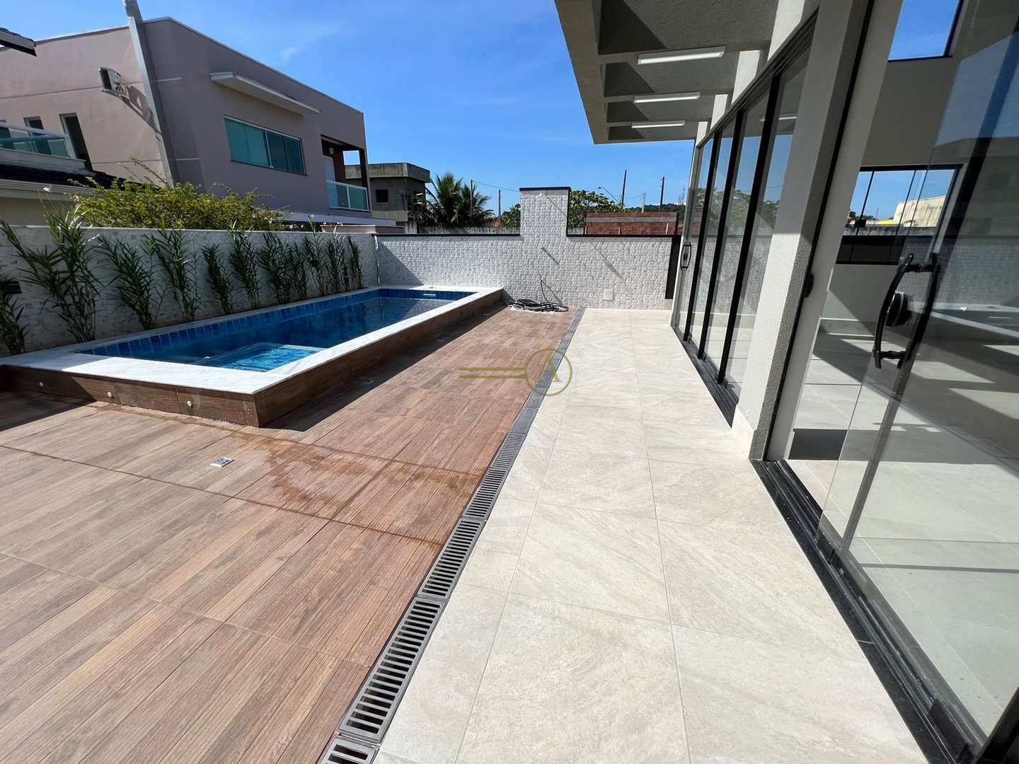 Sobrado à venda com 4 quartos, 247m² - Foto 36