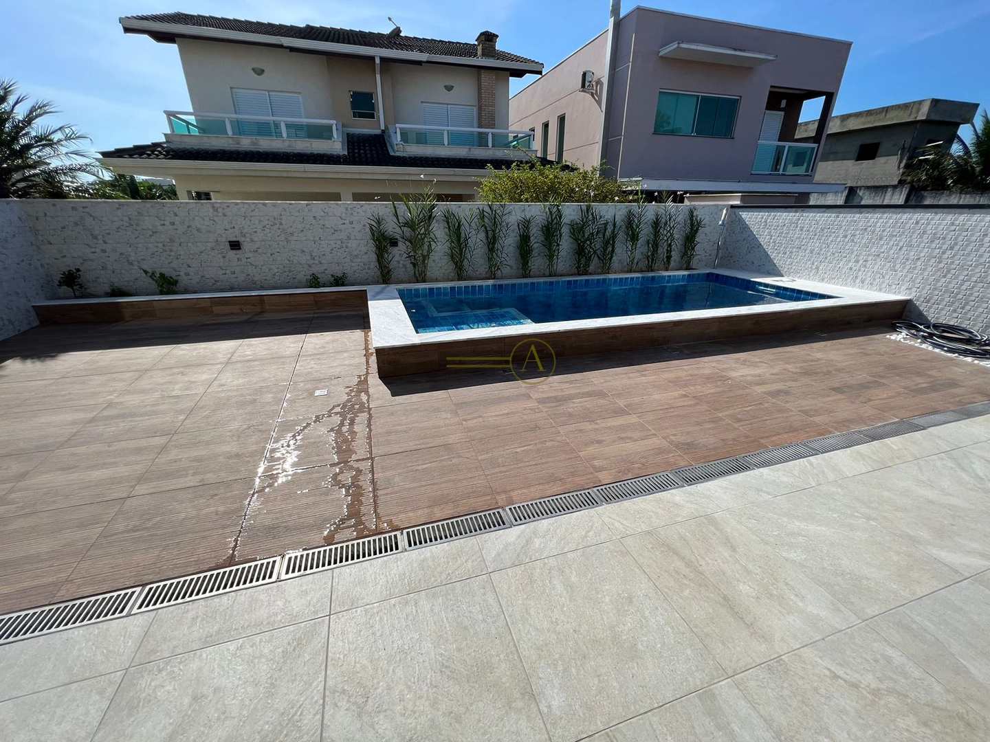 Sobrado à venda com 4 quartos, 247m² - Foto 31