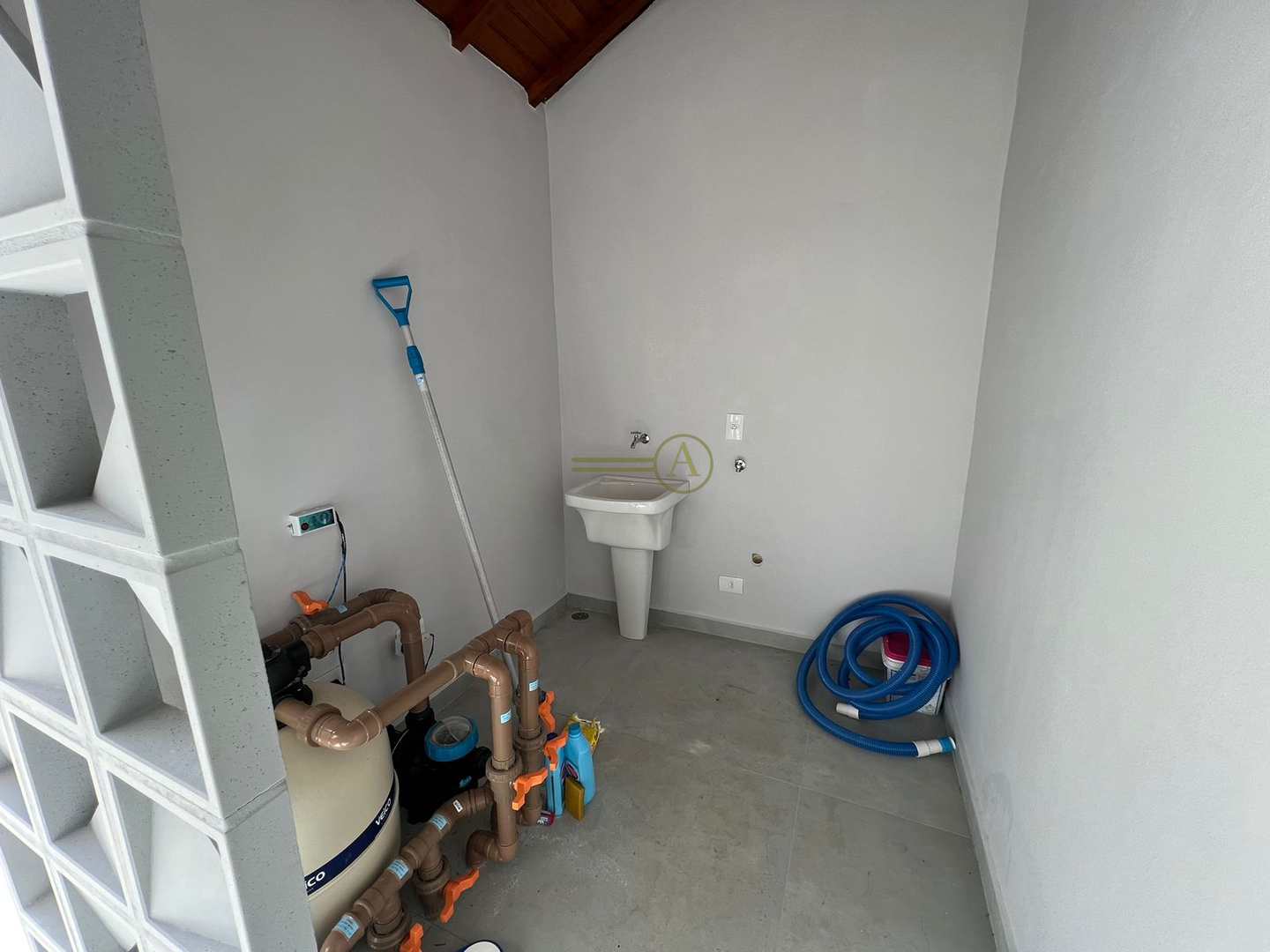 Casa à venda com 3 quartos, 160m² - Foto 16