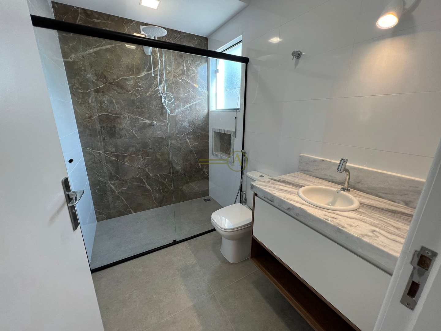 Sobrado à venda com 4 quartos, 215m² - Foto 14