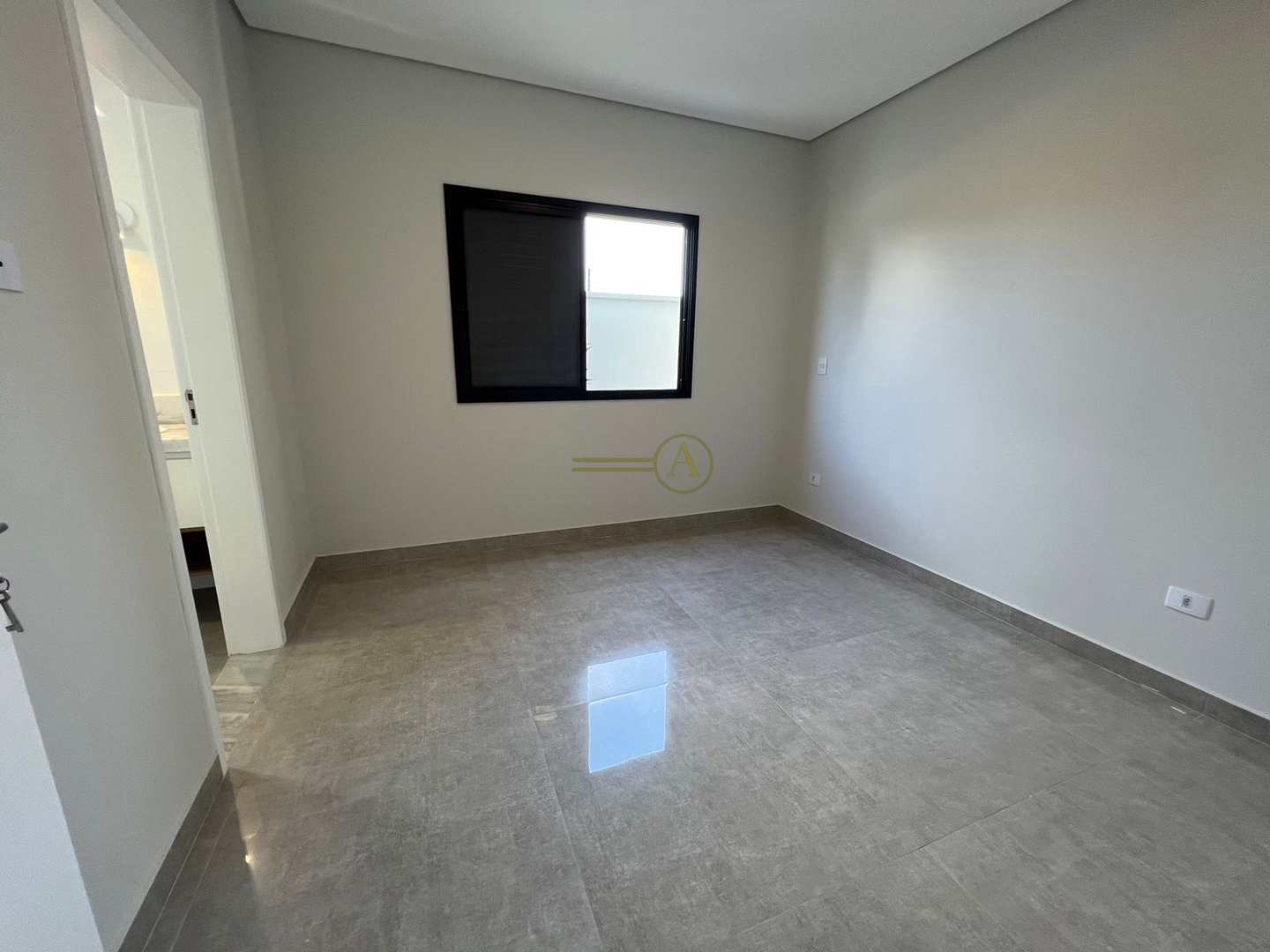 Sobrado à venda com 4 quartos, 215m² - Foto 11