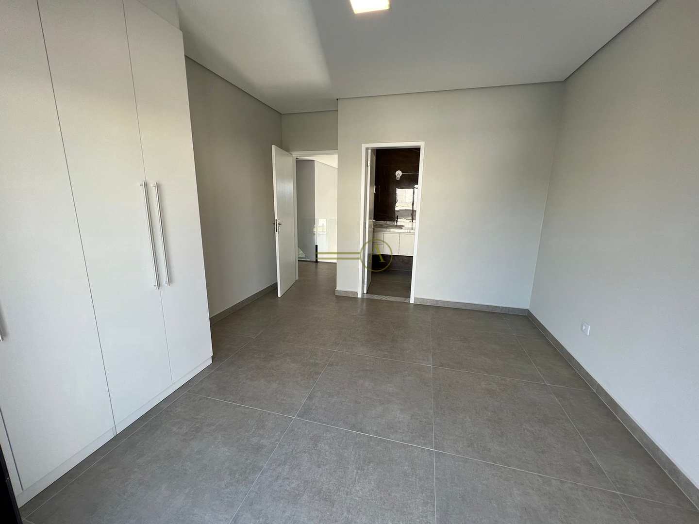 Sobrado à venda com 4 quartos, 215m² - Foto 15