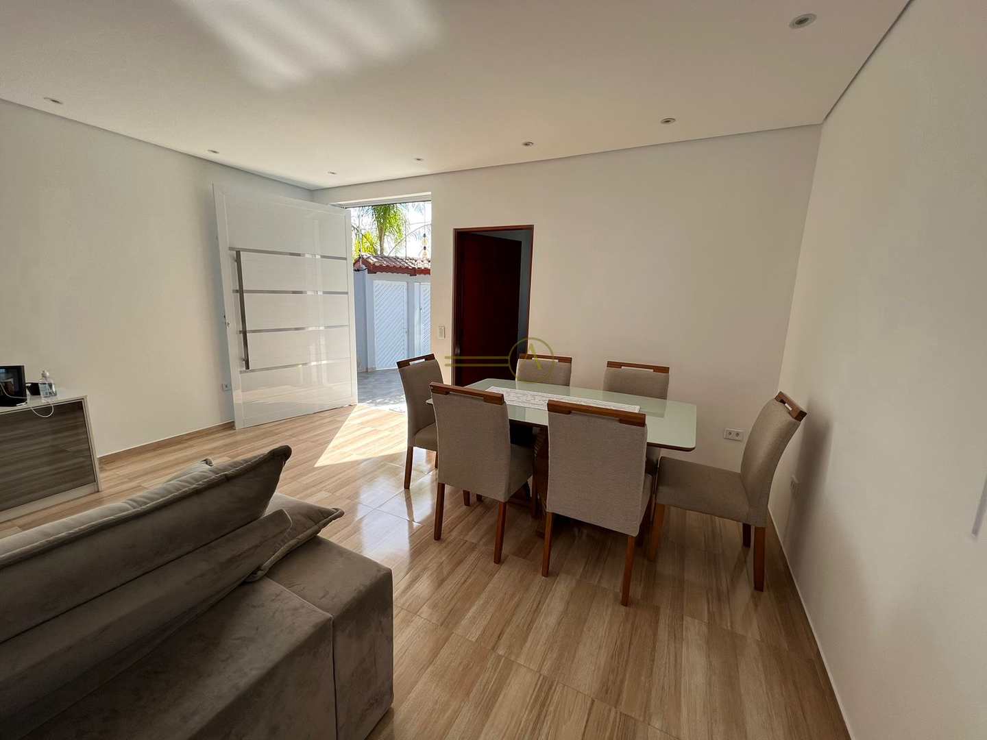 Casa à venda com 3 quartos, 120m² - Foto 5