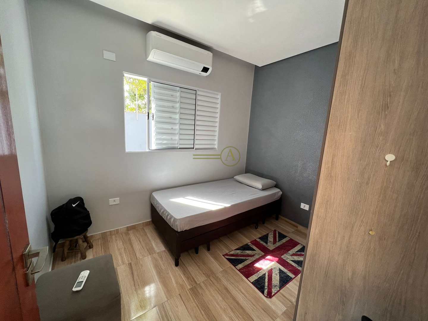 Casa à venda com 3 quartos, 120m² - Foto 9