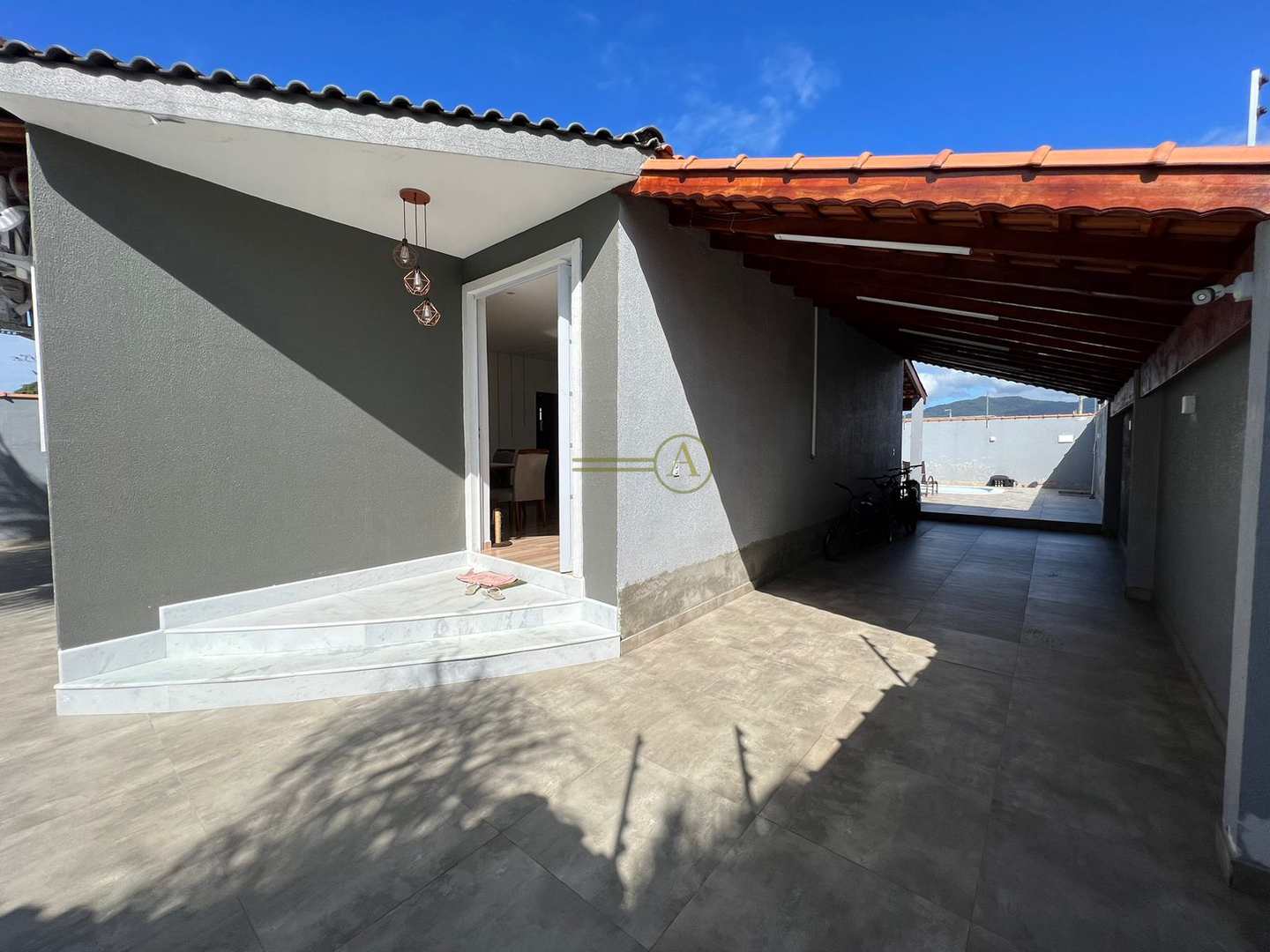 Casa à venda com 3 quartos, 120m² - Foto 3