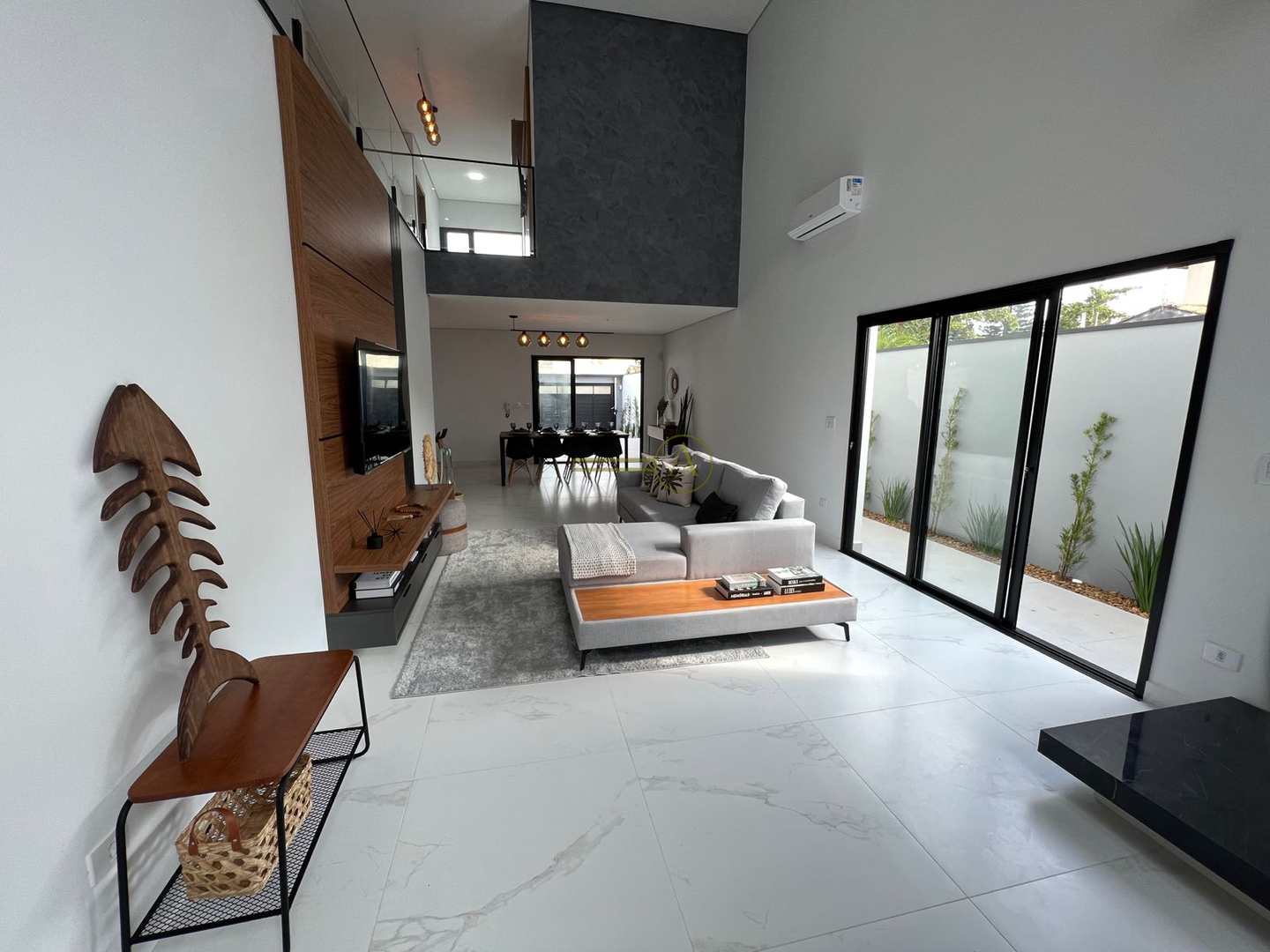 Sobrado à venda com 4 quartos, 252m² - Foto 12