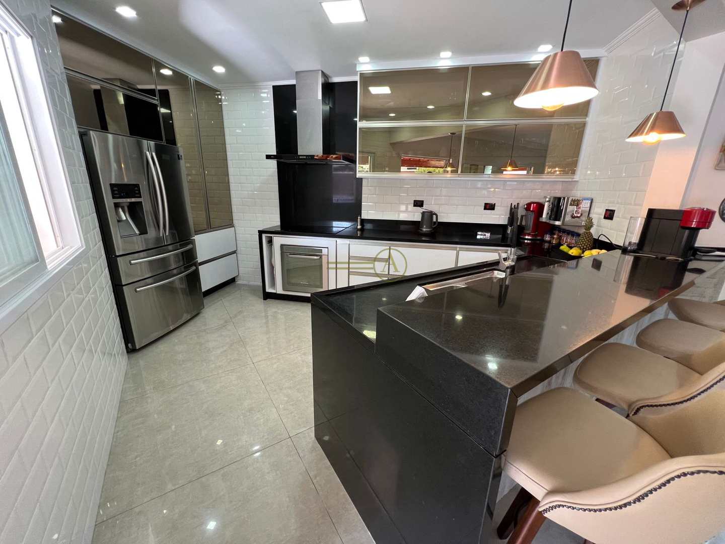 Sobrado à venda com 3 quartos, 290m² - Foto 5