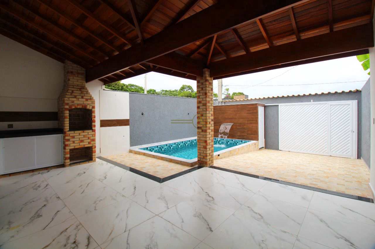 Casa à venda com 2 quartos, 87m² - Foto 1