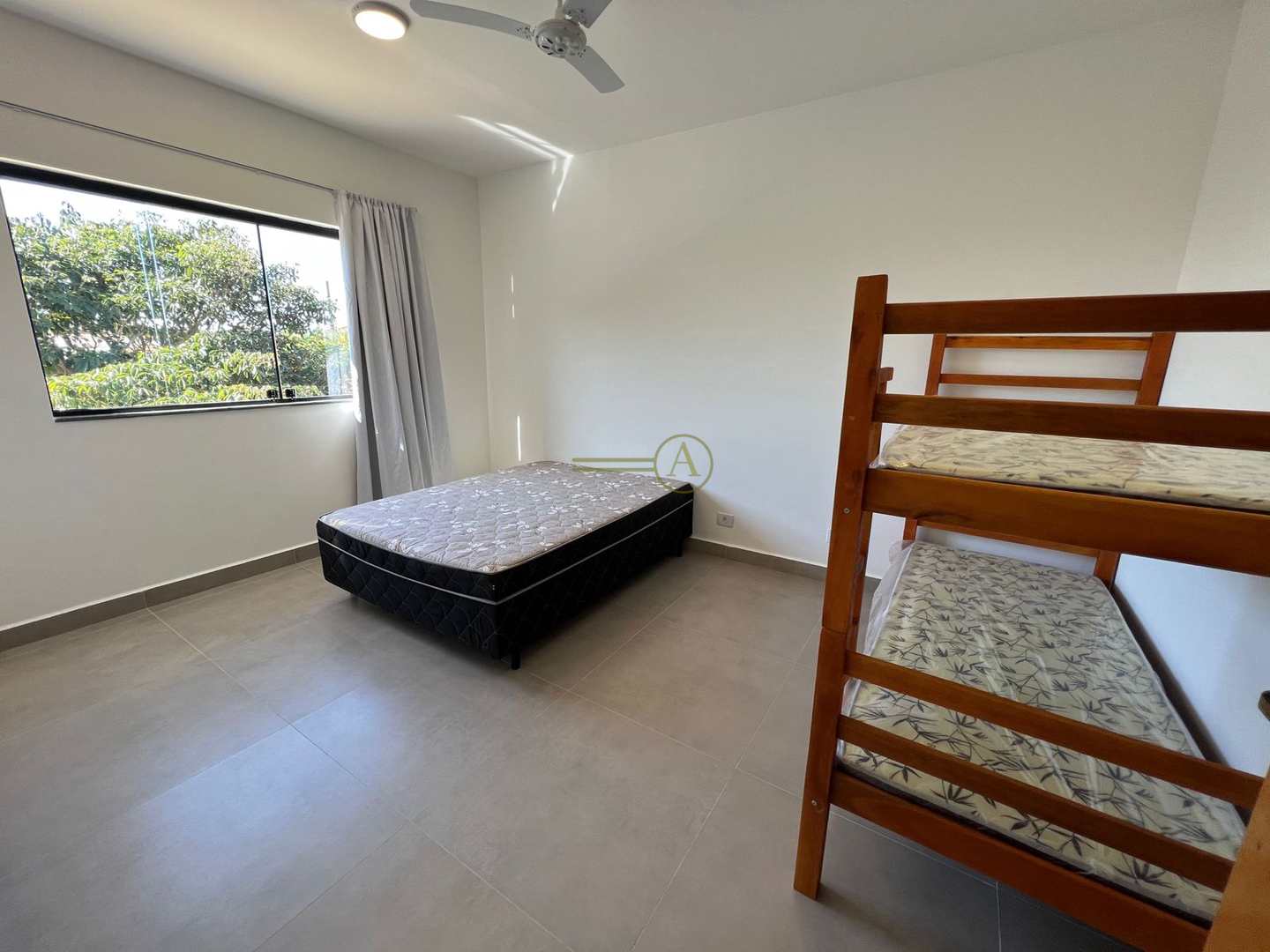 Casa à venda com 2 quartos, 66m² - Foto 18