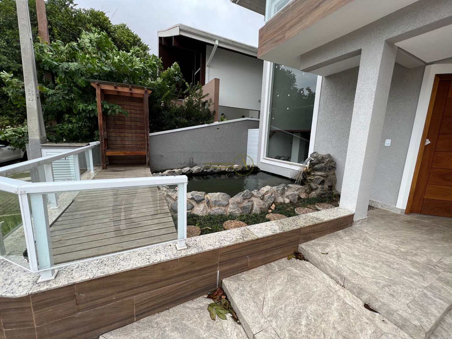 Sobrado à venda com 5 quartos, 218m² - Foto 3