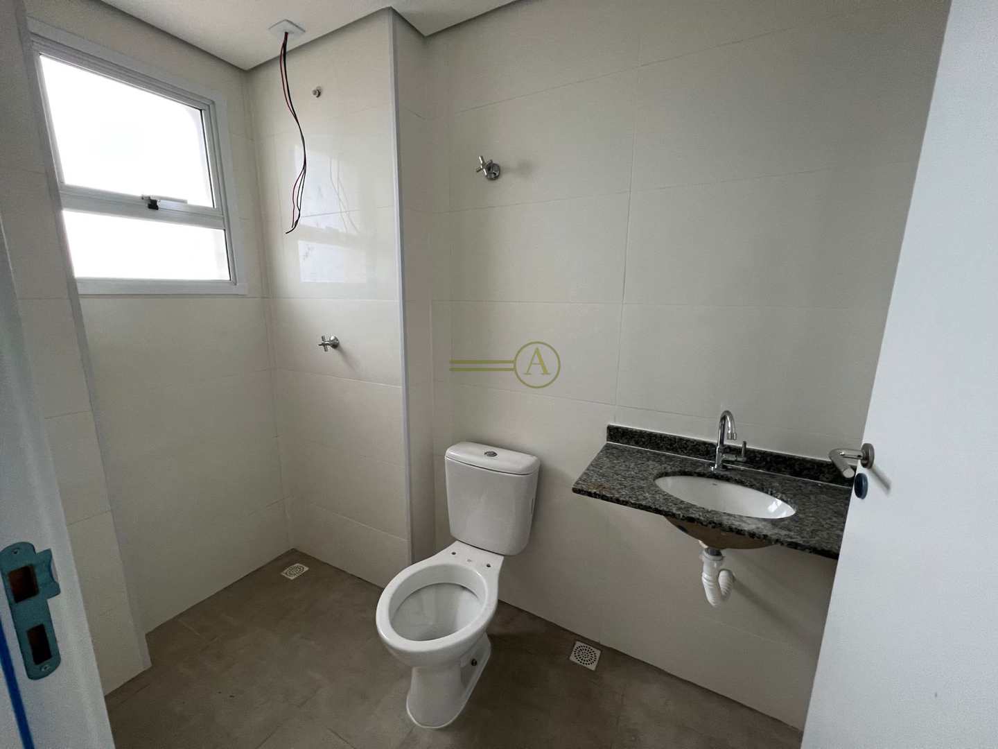 Apartamento à venda com 2 quartos, 79m² - Foto 9