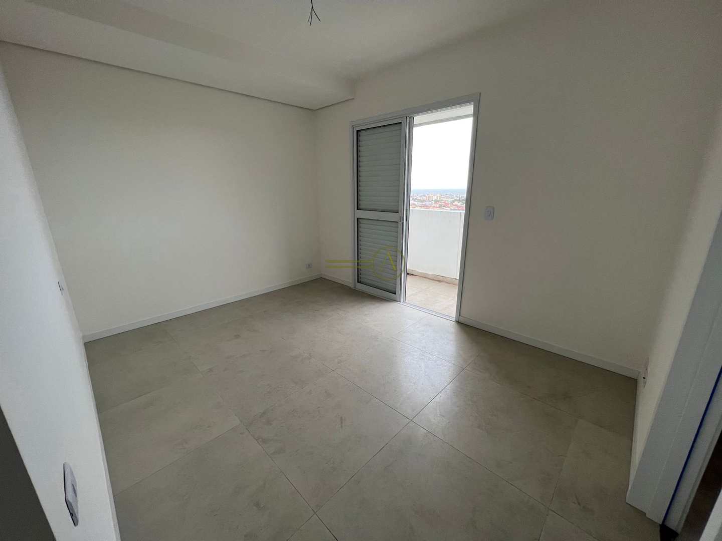 Apartamento à venda com 2 quartos, 79m² - Foto 8