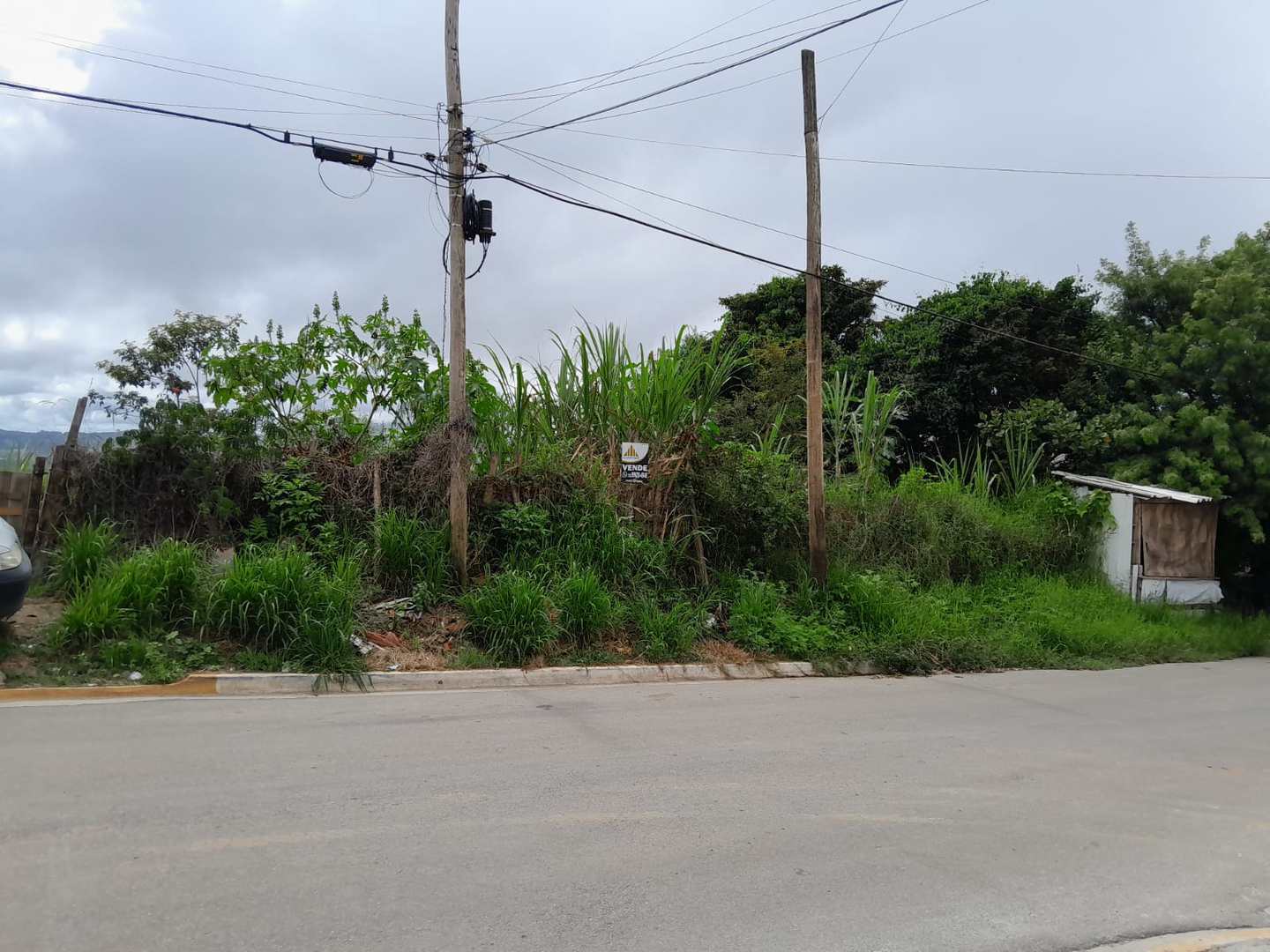Terreno à venda, 300m² - Foto 1
