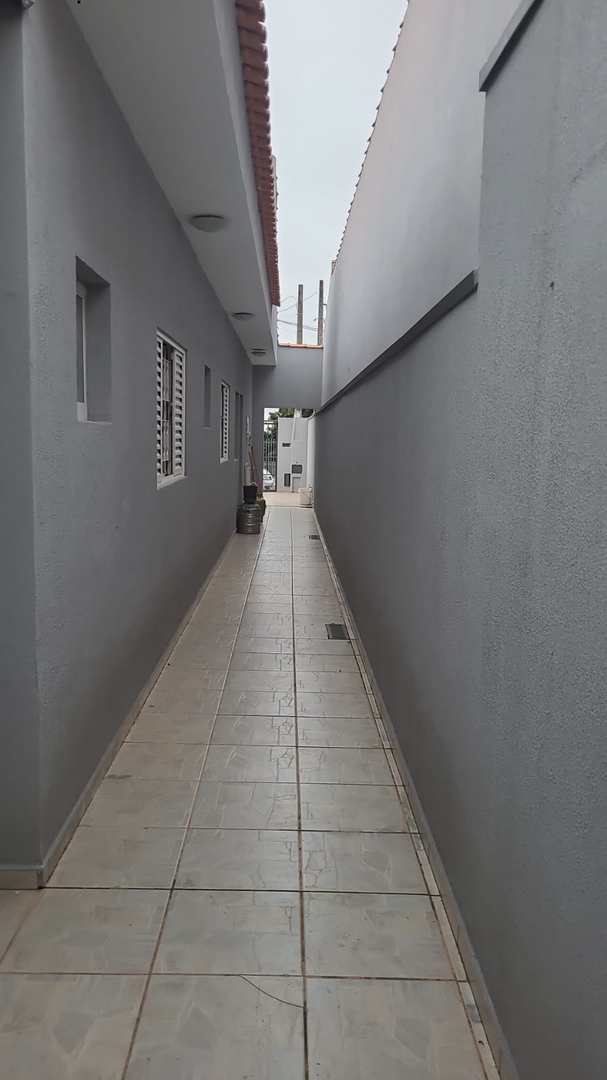 Casa à venda com 2 quartos, 300m² - Foto 7