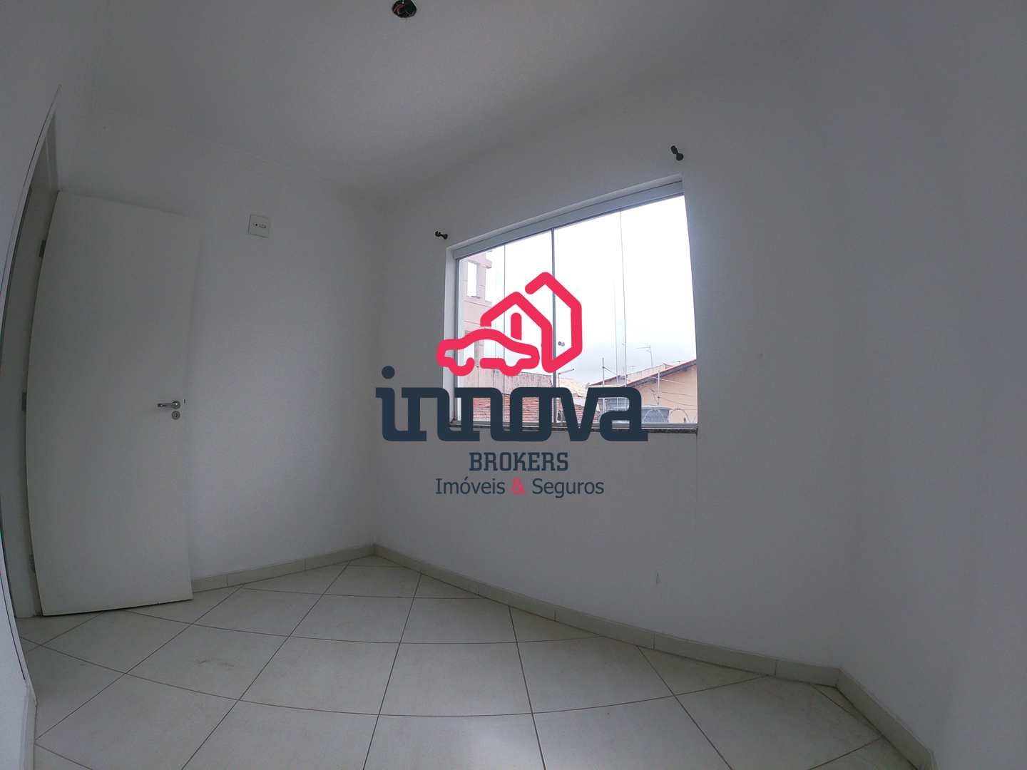 Sobrado à venda com 3 quartos, 125m² - Foto 4