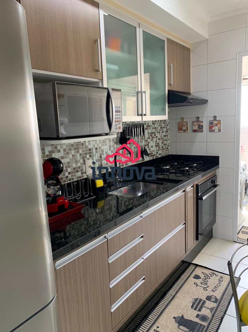 Apartamento à venda com 3 quartos, 63m² - Foto 3