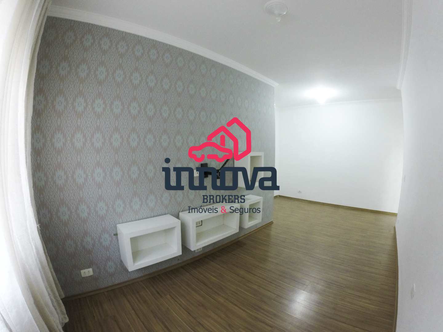 Apartamento à venda com 2 quartos, 67m² - Foto 3