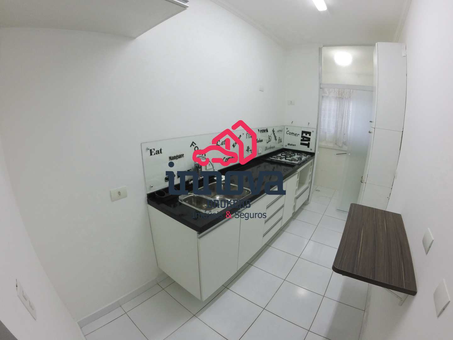 Apartamento à venda com 2 quartos, 67m² - Foto 4