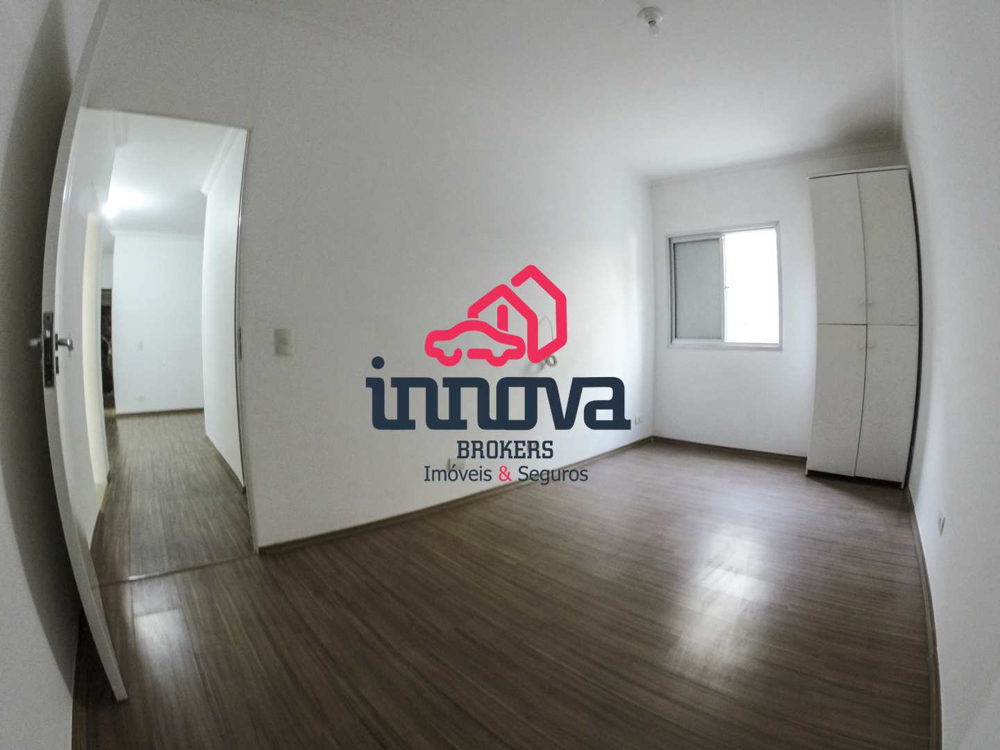 Apartamento à venda com 2 quartos, 67m² - Foto 11