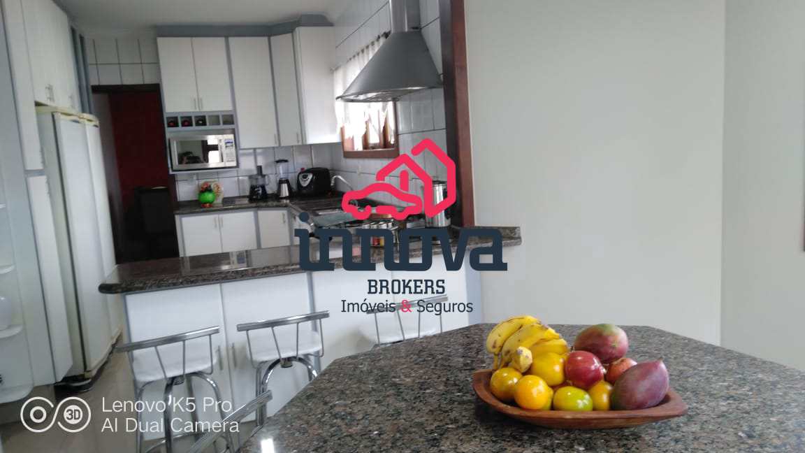 Casa de Condomínio à venda com 3 quartos, 252m² - Foto 17