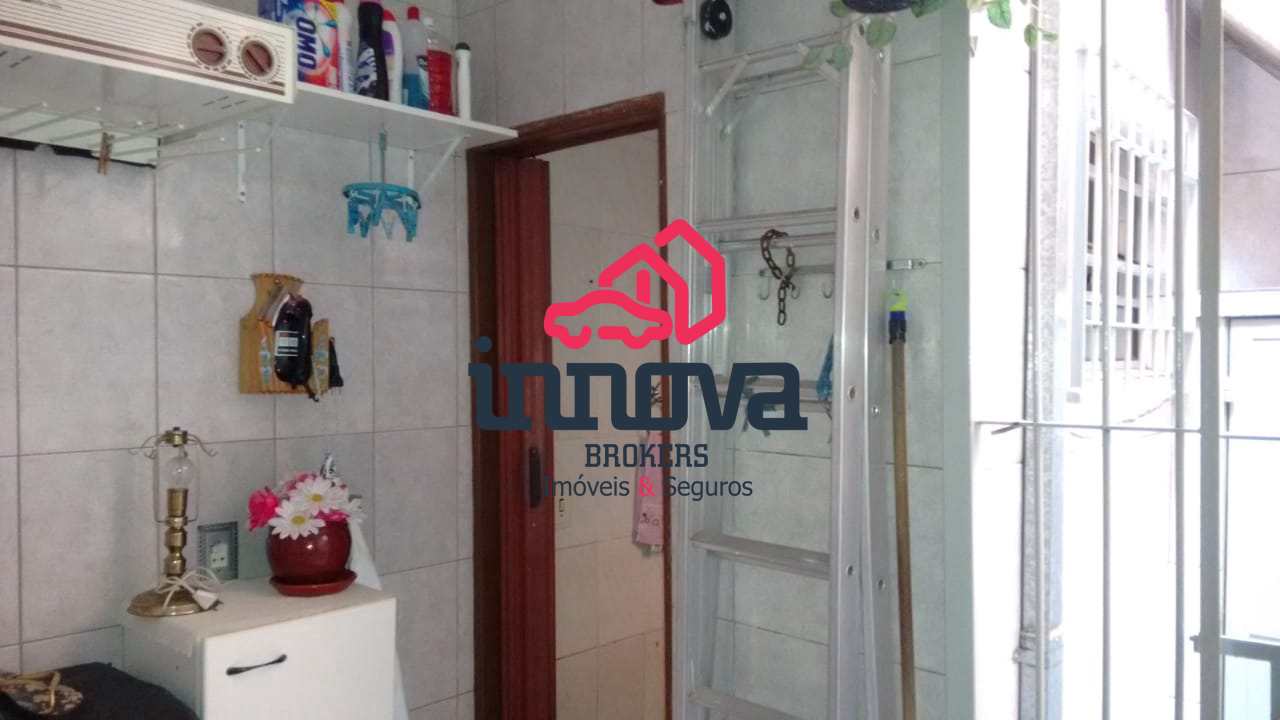 Sobrado à venda com 2 quartos, 100m² - Foto 4