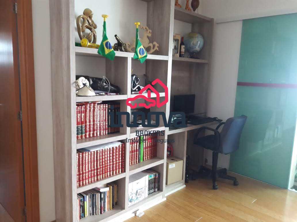 Apartamento à venda com 3 quartos, 165m² - Foto 8