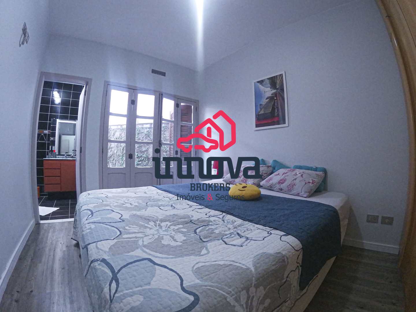 Casa à venda com 3 quartos, 324m² - Foto 12