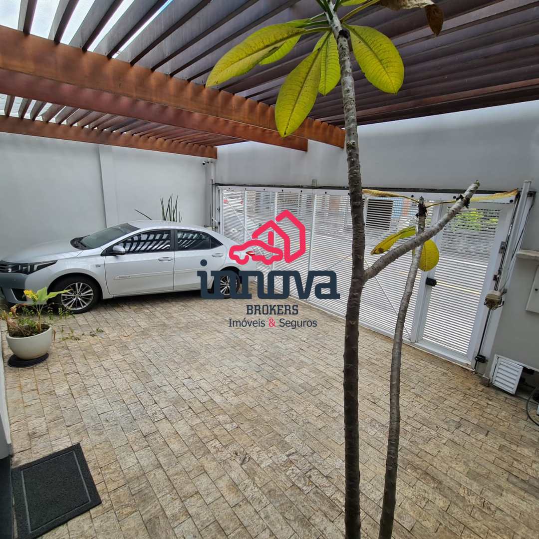 Casa à venda com 2 quartos, 40m² - Foto 4