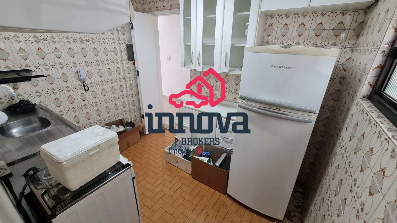 Apartamento à venda com 2 quartos, 70m² - Foto 5