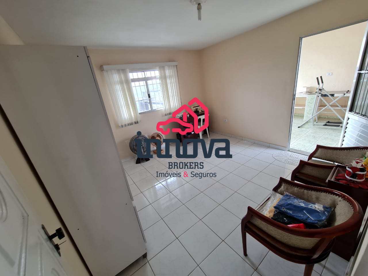 Casa à venda com 3 quartos, 154m² - Foto 4