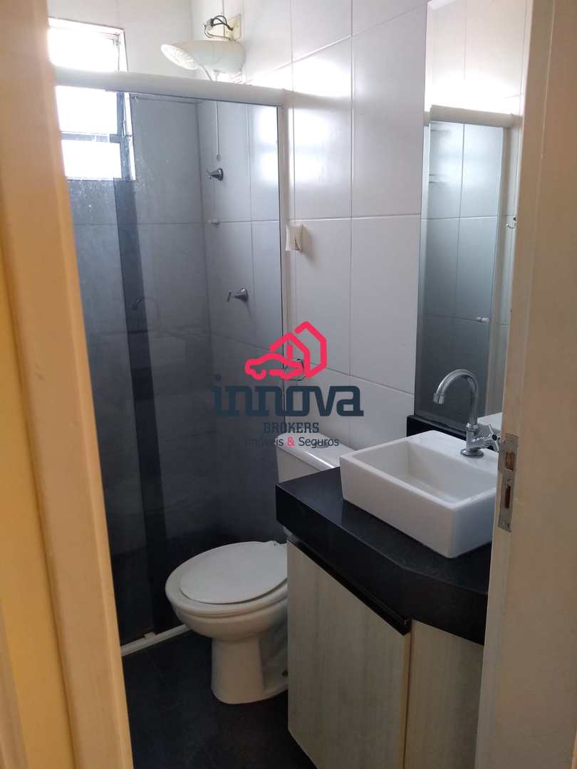 Apartamento à venda com 2 quartos, 45m² - Foto 2