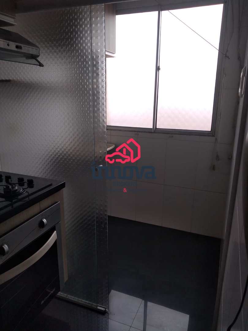 Apartamento à venda com 2 quartos, 45m² - Foto 15