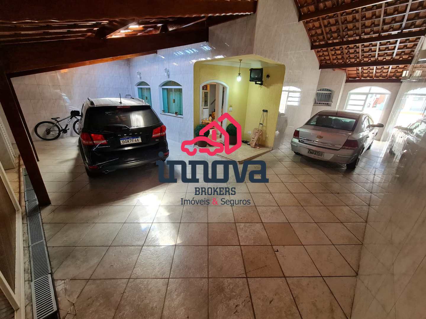 Sobrado à venda com 3 quartos, 300m² - Foto 25