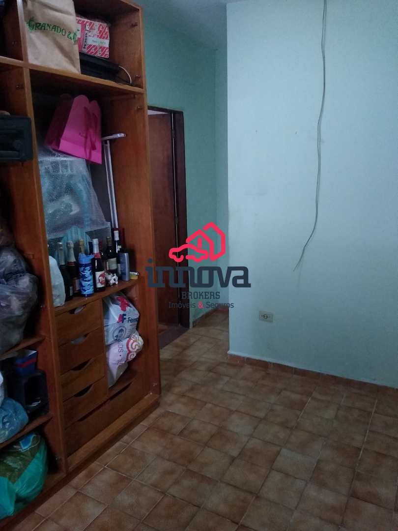 Casa à venda com 2 quartos, 145m² - Foto 15