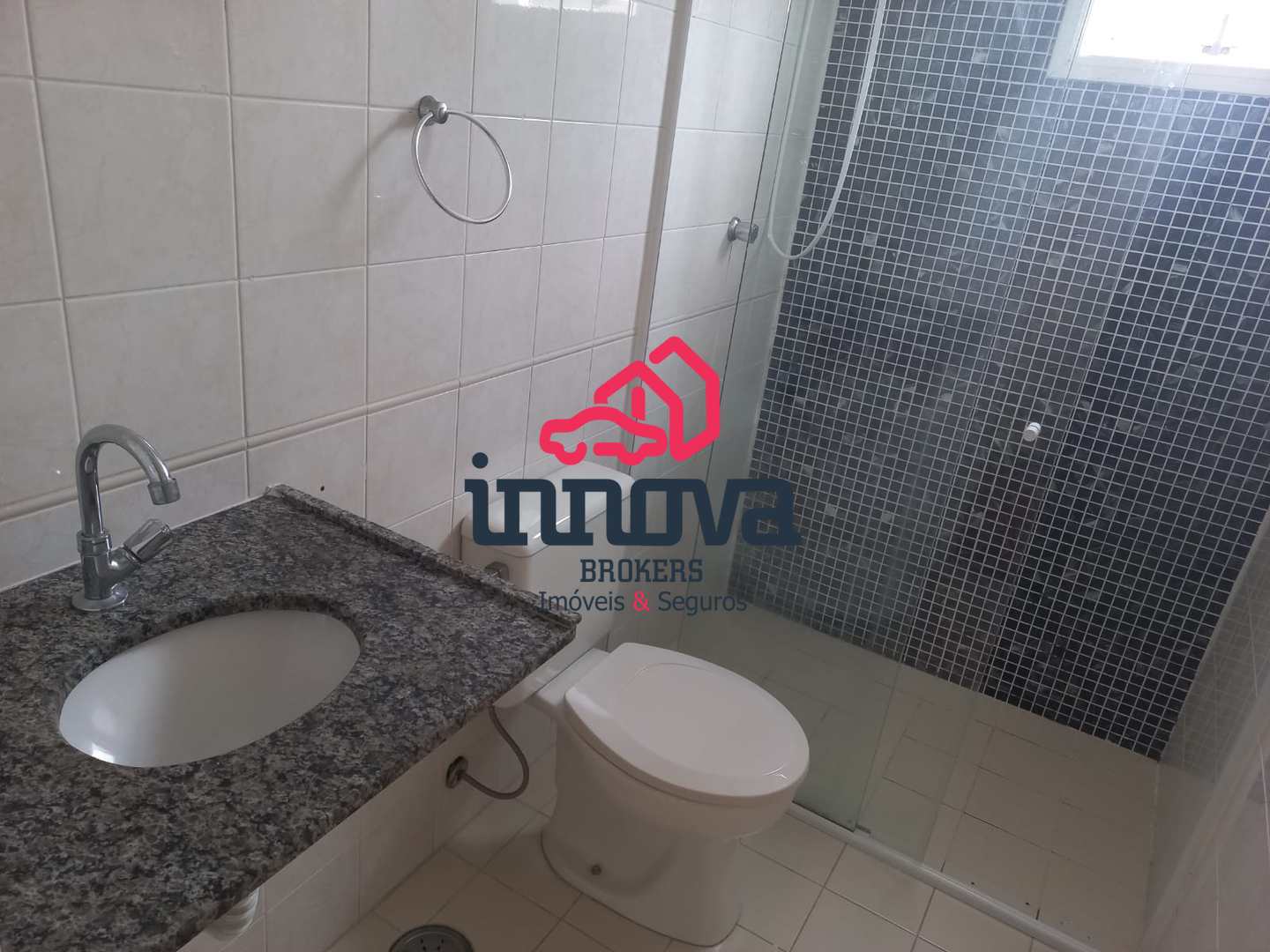 Apartamento à venda com 2 quartos, 75m² - Foto 21