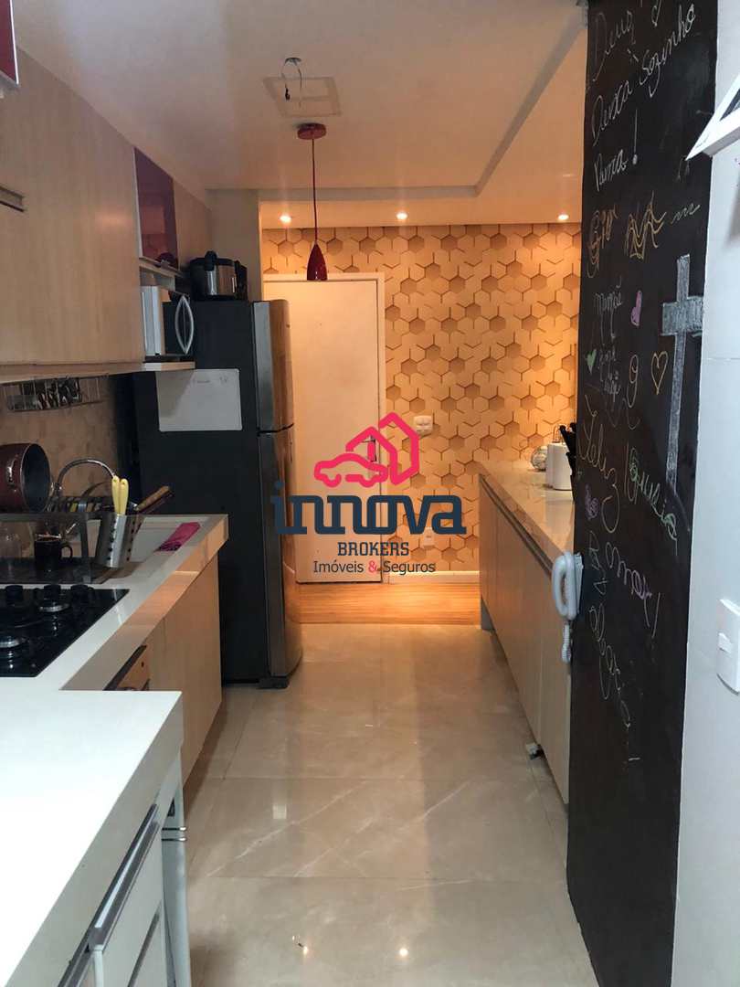 Apartamento à venda com 2 quartos, 77m² - Foto 4