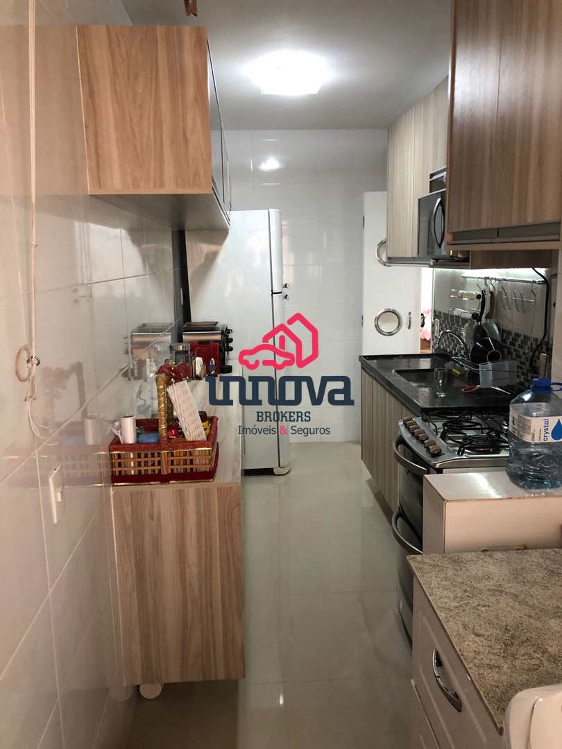 Apartamento à venda com 2 quartos, 55m² - Foto 2