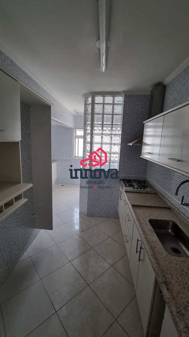 Apartamento à venda com 2 quartos, 82m² - Foto 2